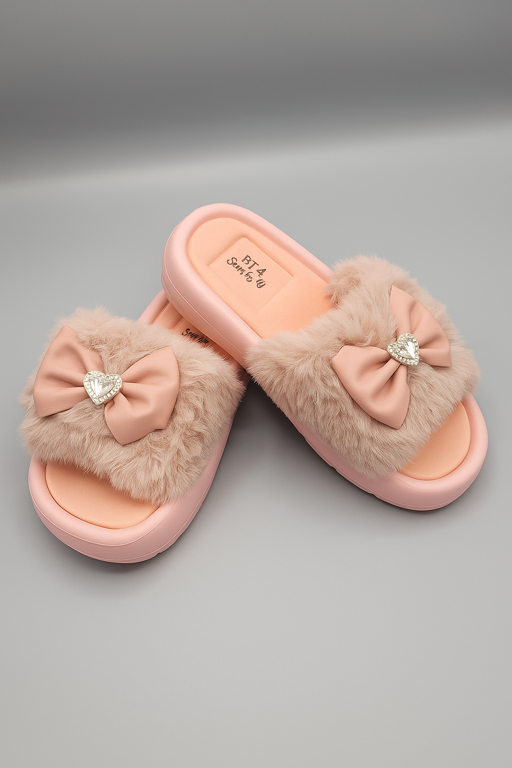 Bow Fur Slippers (Medicated)