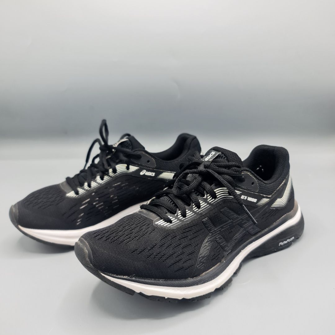 ASICS Track and Field Shoes